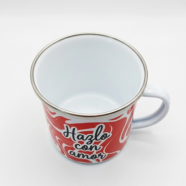 mug metálico esmaltado blanco con diseño personalizado estilo clásico