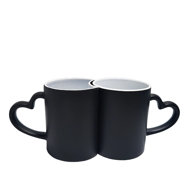 taza mágica personalizada que cambia de color con bebida caliente